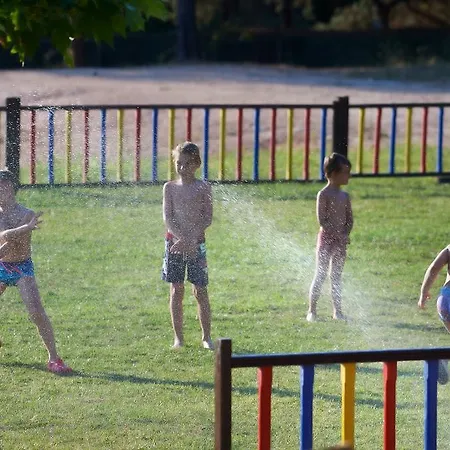 Rezort Alexandra Potos