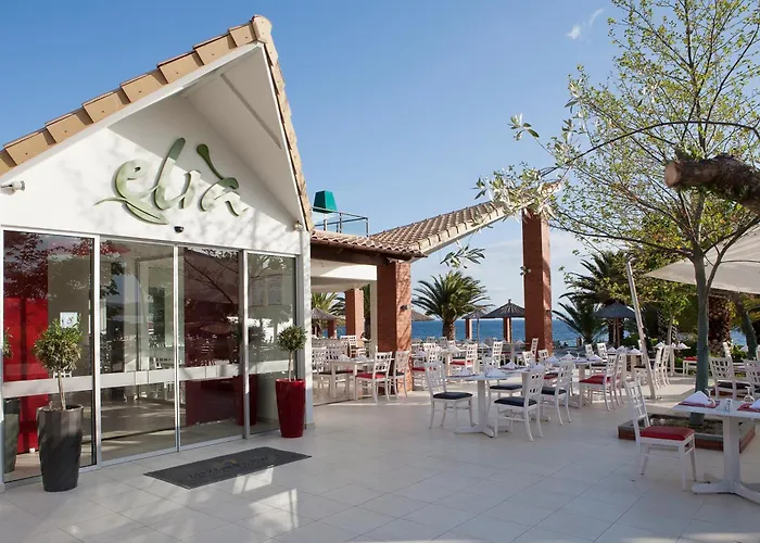 Alexandra Resort Potos