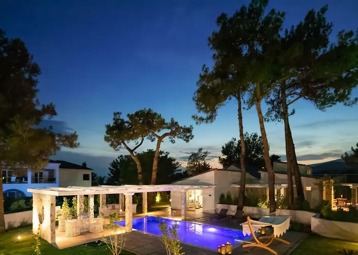 Alexandra Resort Potos